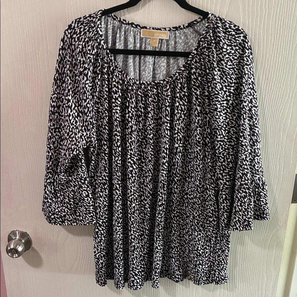 Michael Kors Black and White Printed Scoop Neck Tunic